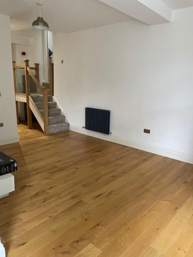City Centre 1 Bed Sleeps 4 H5 Kingston upon Hull Εξωτερικό φωτογραφία