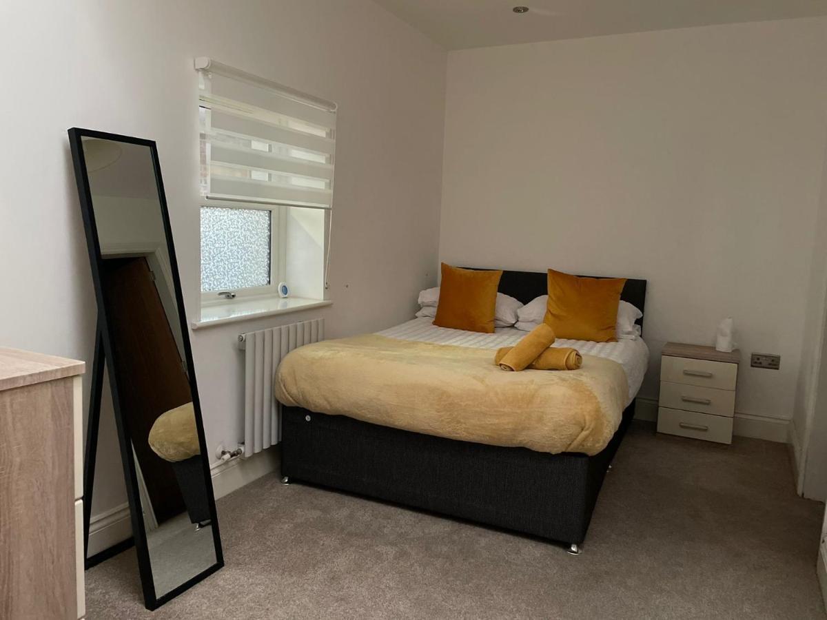 City Centre 1 Bed Sleeps 4 H5 Kingston upon Hull Εξωτερικό φωτογραφία