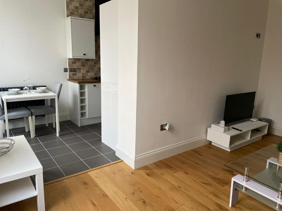 City Centre 1 Bed Sleeps 4 H5 Kingston upon Hull Εξωτερικό φωτογραφία